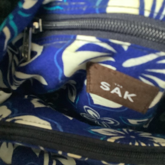 The Sak Handbag Black - Picture 11 of 16